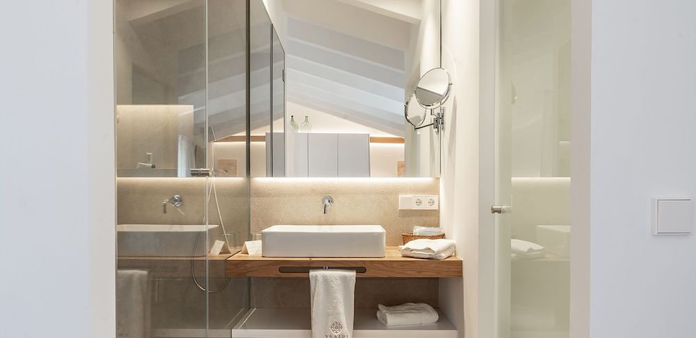 Ynaira Hotel & Spa Superior Double Room 3