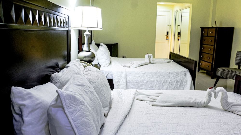 Golden House Hotel & Restaurant Superior Double Room 2