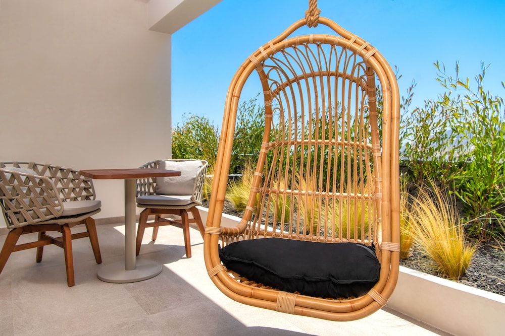 Uma Ray Suites Superior Double Room, City View 2