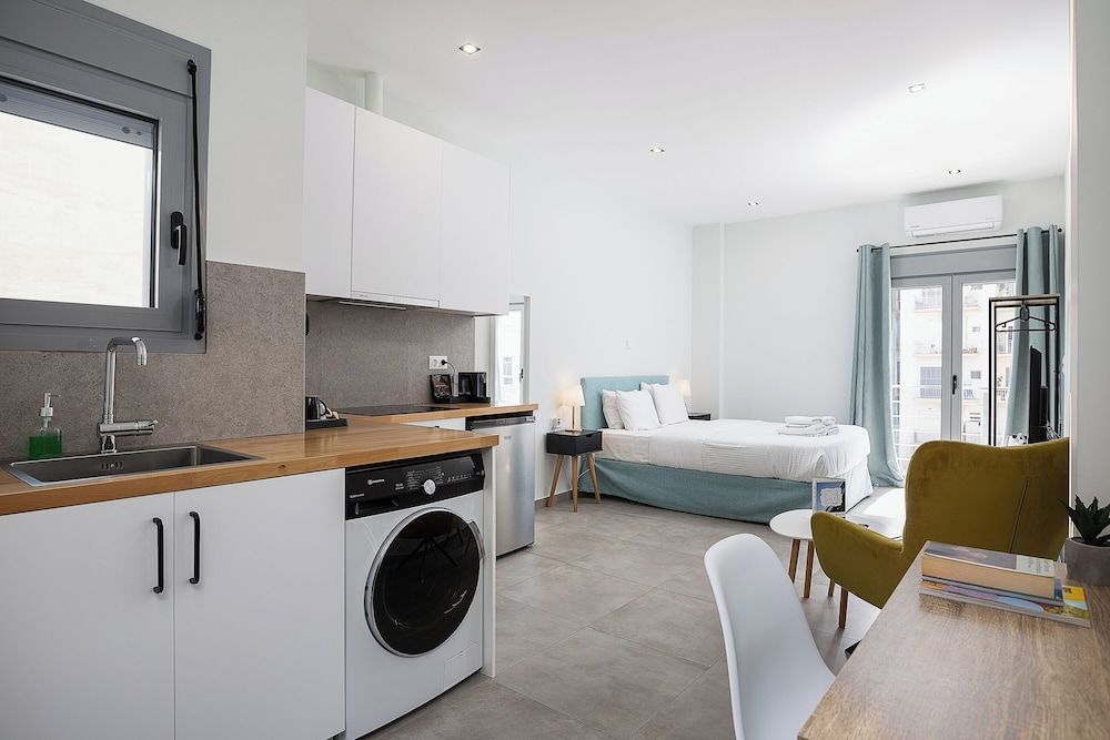 The Omnia Collection Pagrati Superior Studio with Balcony 8