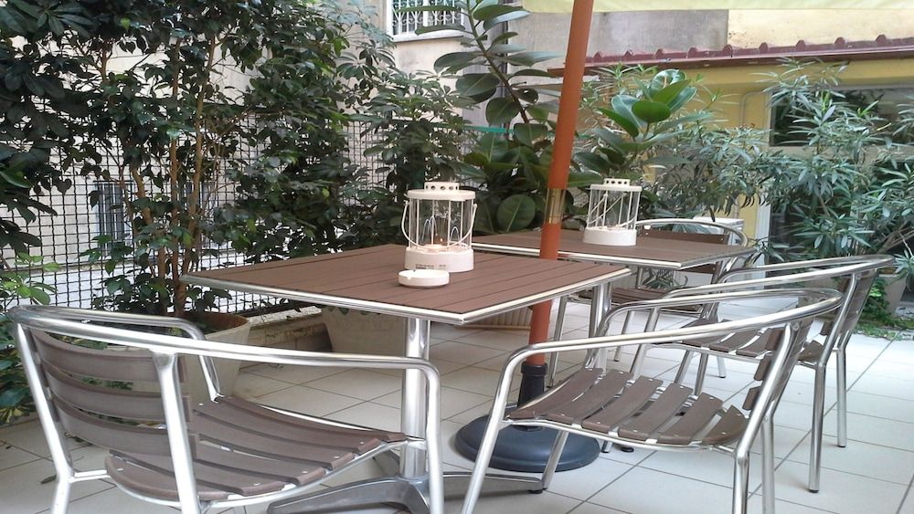 undefined InnVatican 6