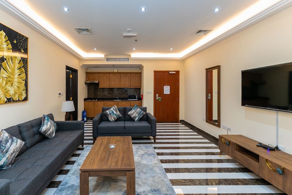 undefined Royal Mirage Hotel and Apartments 5