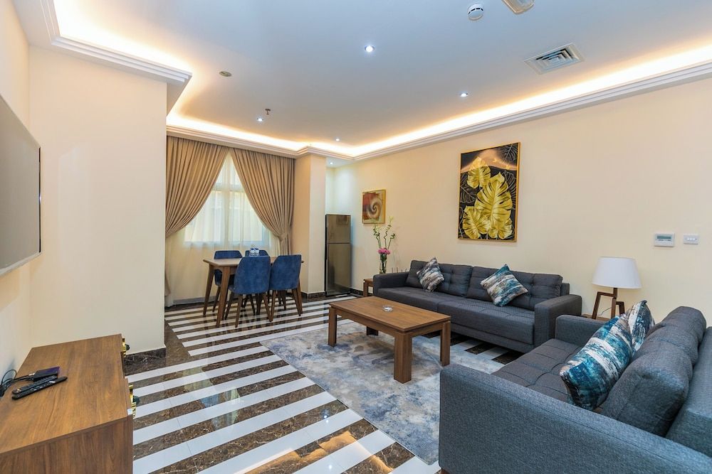 undefined Royal Mirage Hotel and Apartments 7