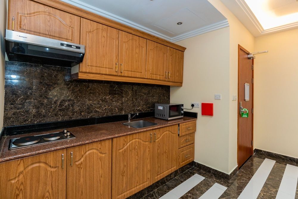 undefined Royal Mirage Hotel and Apartments 4