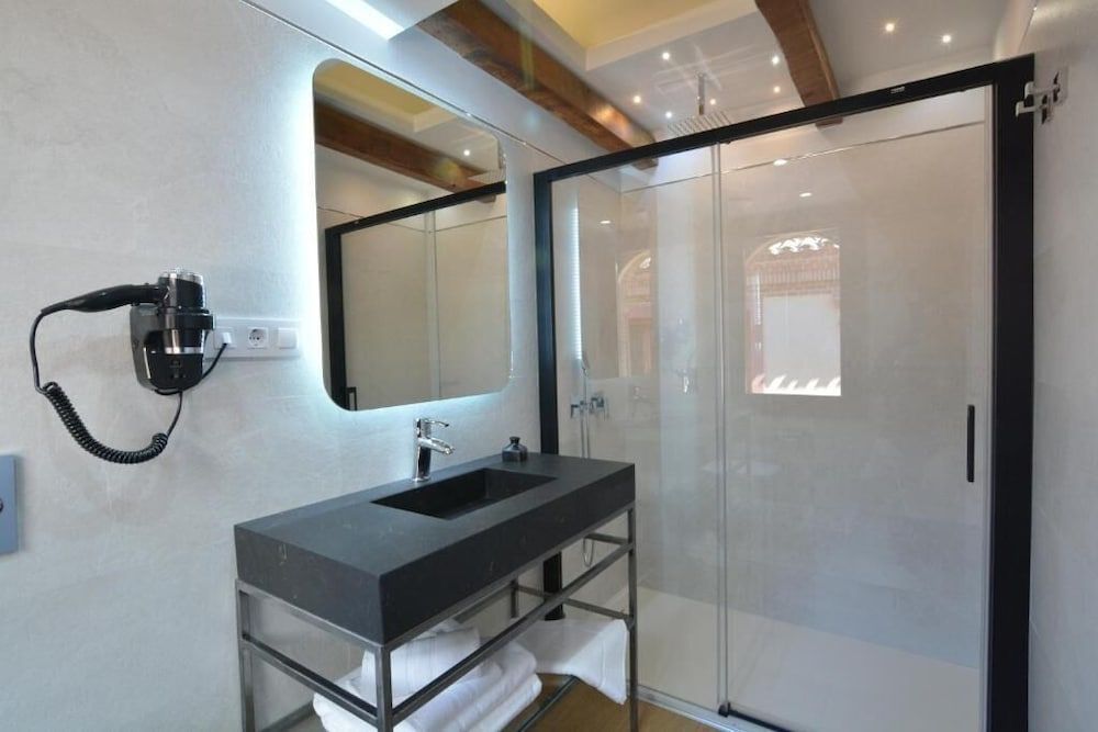 Posada de la Silleria Standard Double Room 3