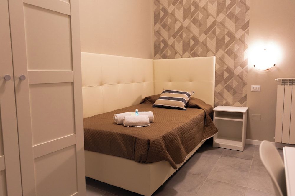 undefined Hotel Golden Milano