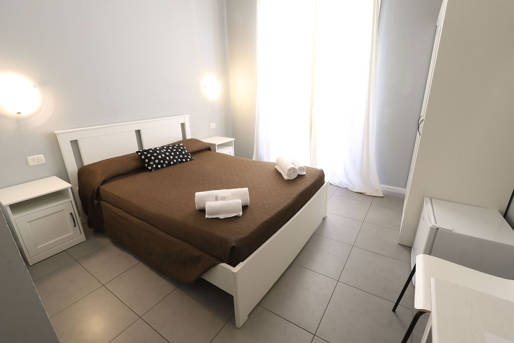 Hotel Golden Milano Standard Double Room 6