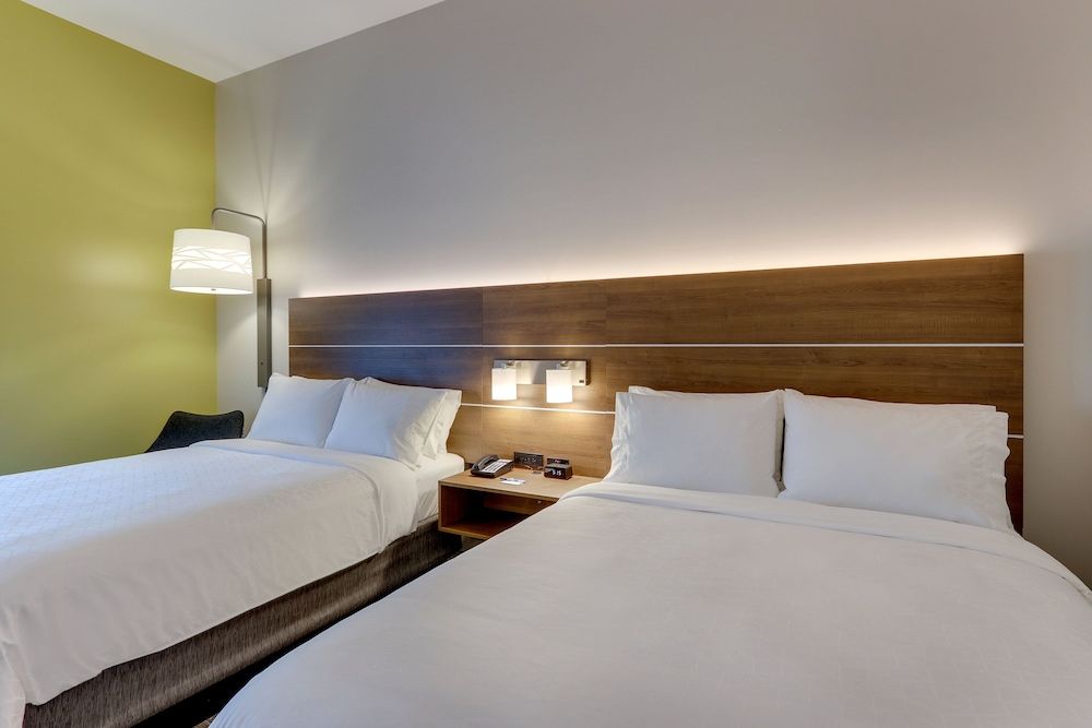 Standard Room, 2 Queen Beds