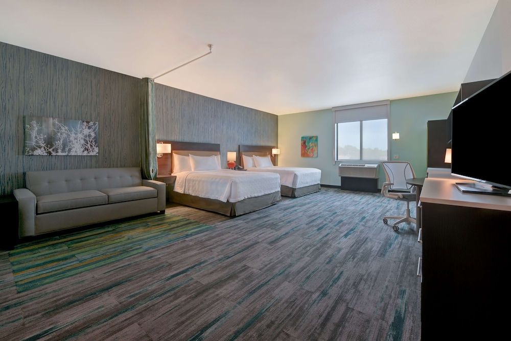 Studio, 2 Queen Beds, Accessible, Bathtub (Mobility & Hearing)
