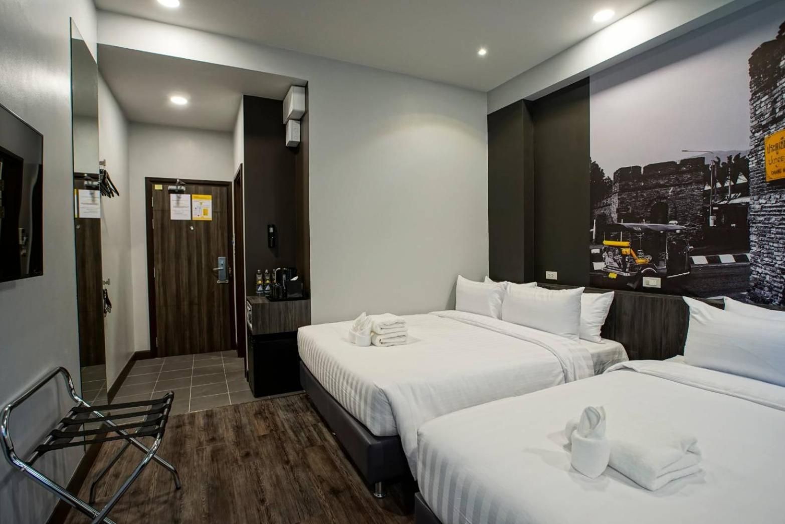 Triple Room