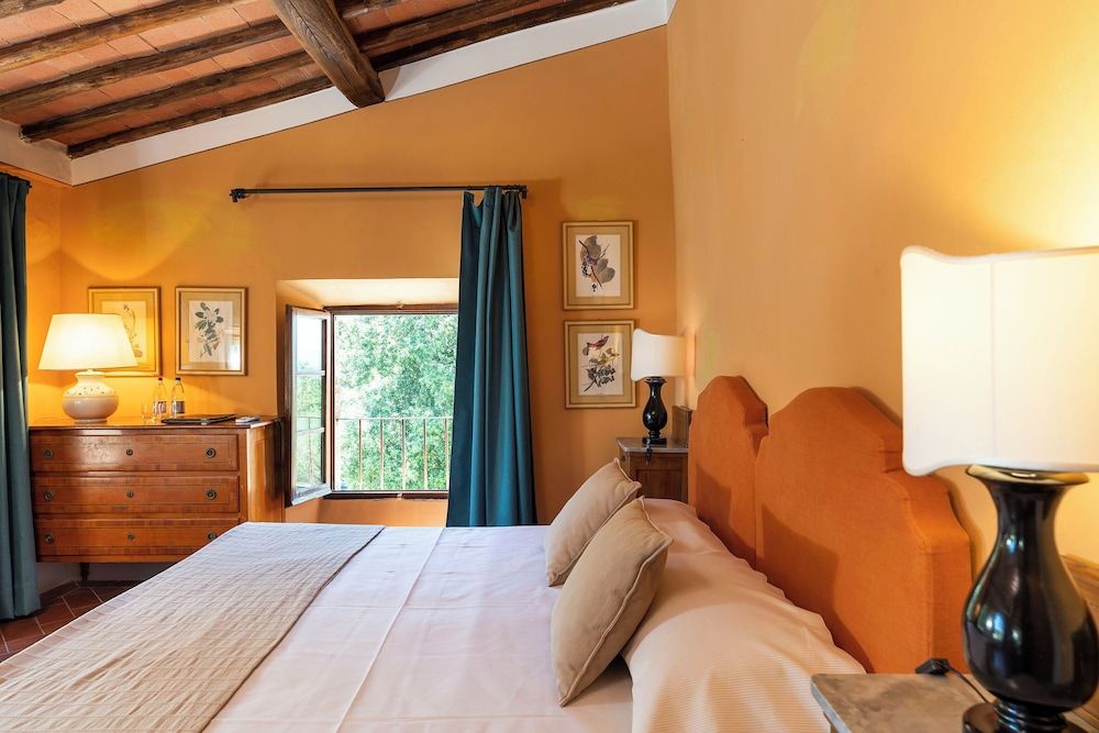 Classic Double or Twin Room