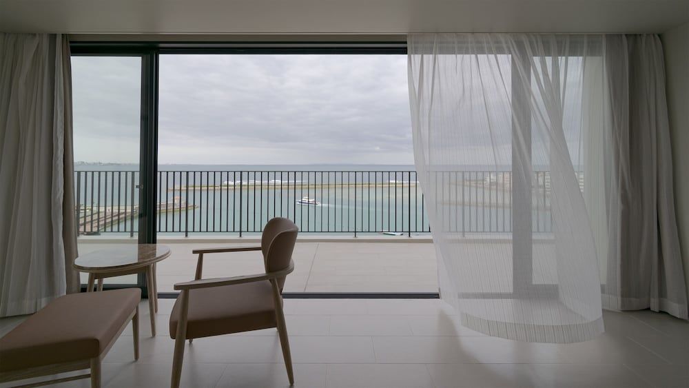 MB Suite, 2bed rooms, with Club service, Non Smoking