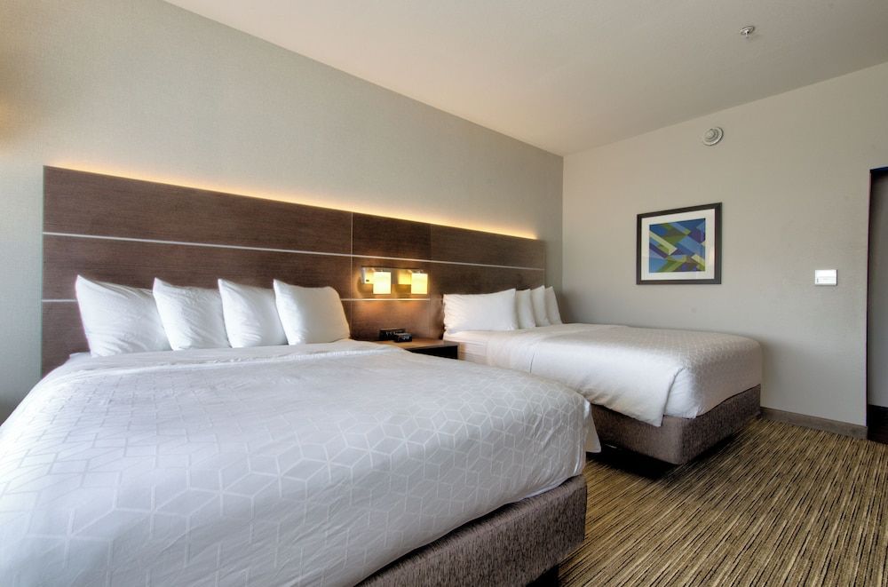 Standard Room, 2 Queen Beds