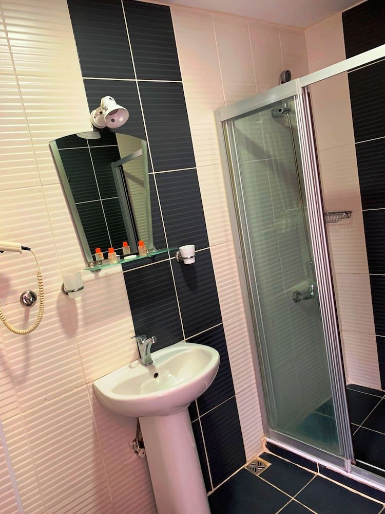 undefined Buhara Hotel 4