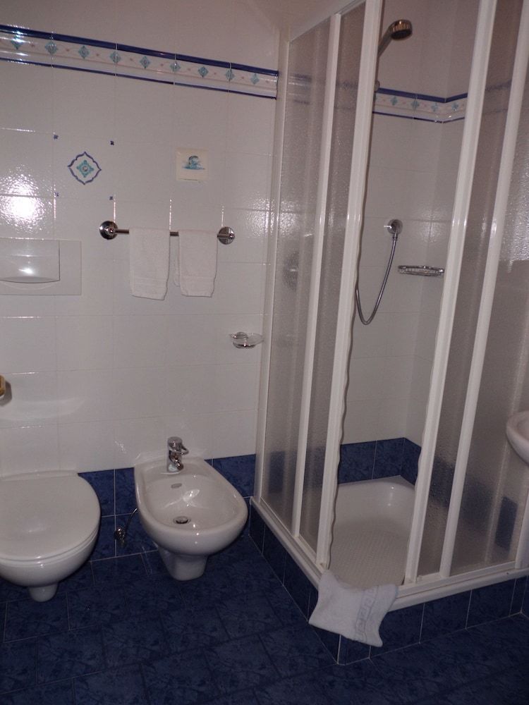 Hotel Amaten Family Room (Classic) 5