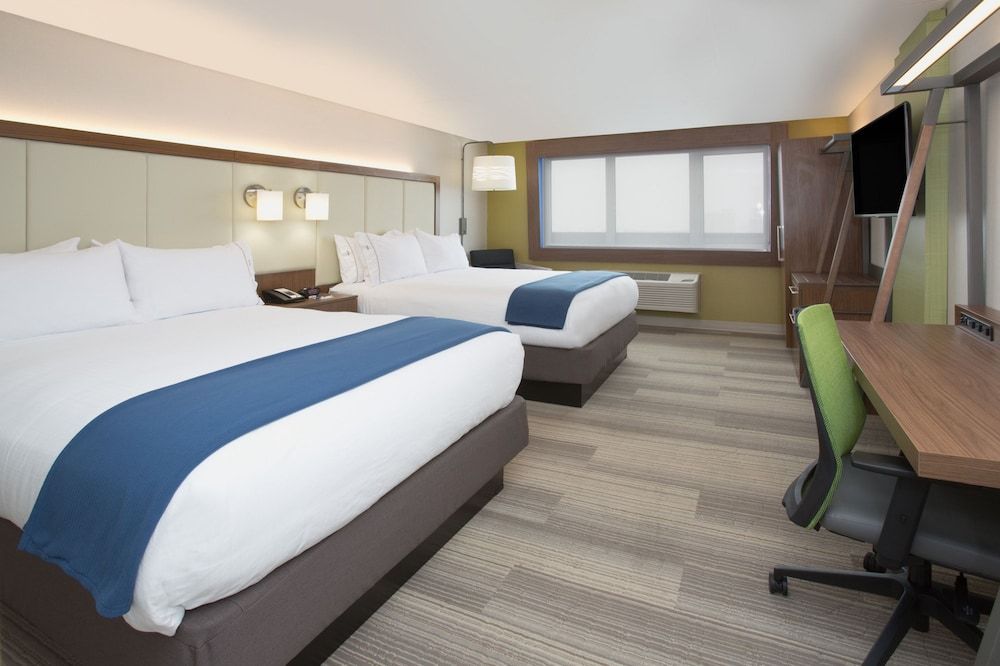 Suite, 2 Queen Beds