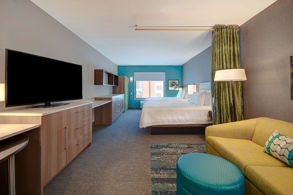 Studio, 2 Queen Beds, Accessible, Non Smoking (Hearing)