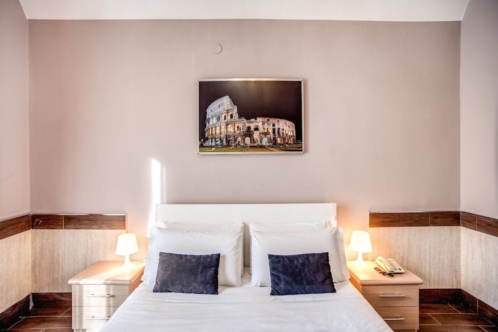 Hotel San Valentino Classic Double Room 7