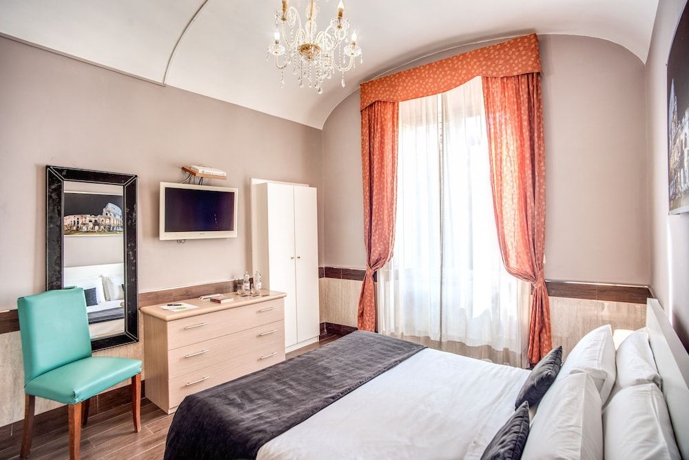 Hotel San Valentino Classic Double Room 12