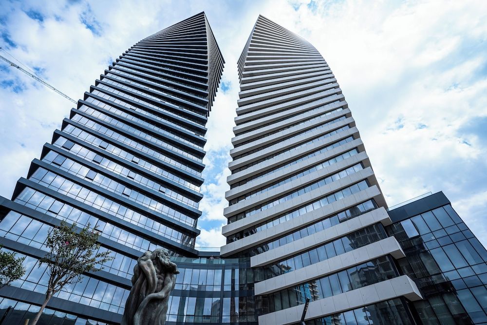 undefined Pullman Tbilisi Axis Towers 9