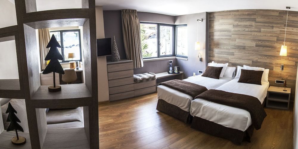 Tuc Blanc Superior Double Room 2