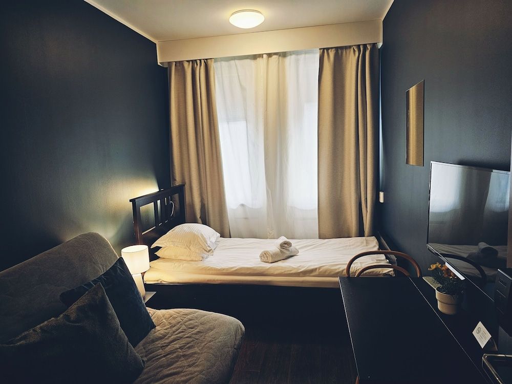 Lidingö Arena Hotel Compact Single Room (Private External Bathroom)