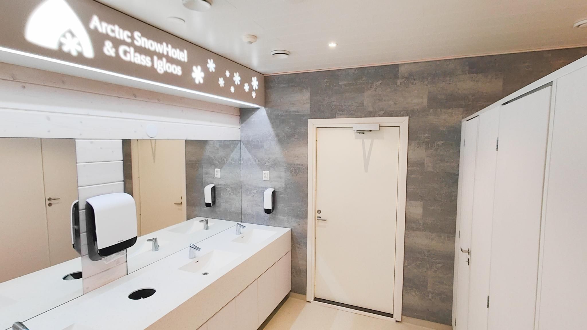 SnowHotel Double Suite