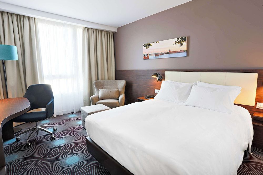 Family Room, 1 Queen Bed, Connecting Rooms