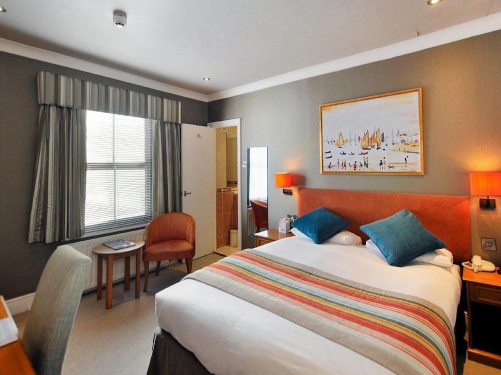 Ardington Hotel Double Room, Ensuite 2