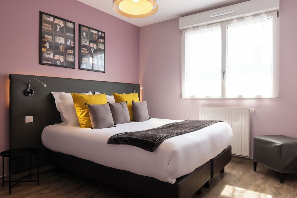 Hôtel de la Plage Superior Room, City View 3