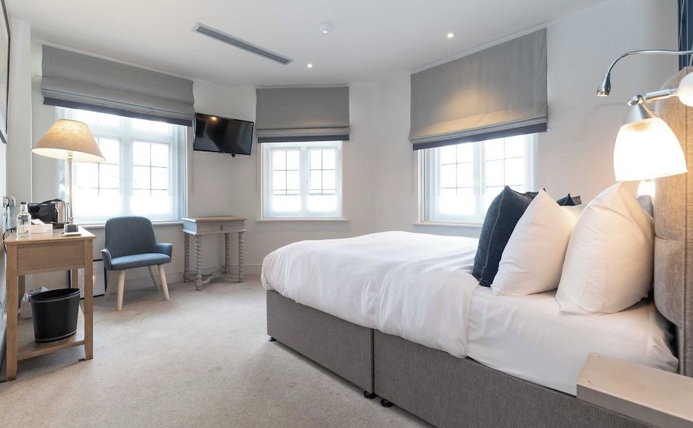 The Bridge in Barnes Comfort Double Room