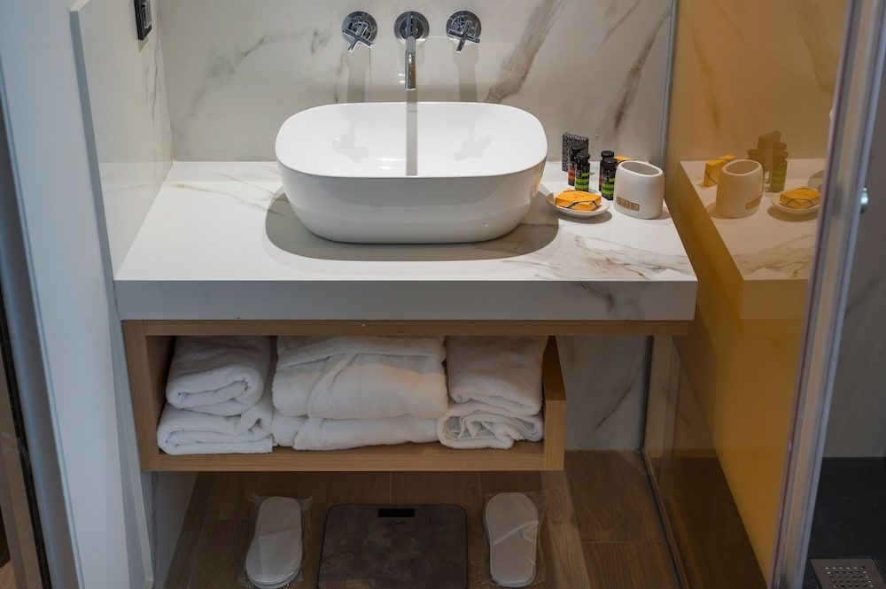 Hyperion City Hotel City Double Room 4