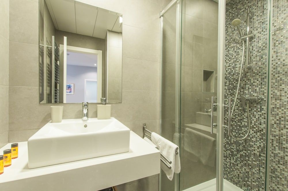 Arenal Suites Signature Apartment, 2 Bedrooms (6) 13