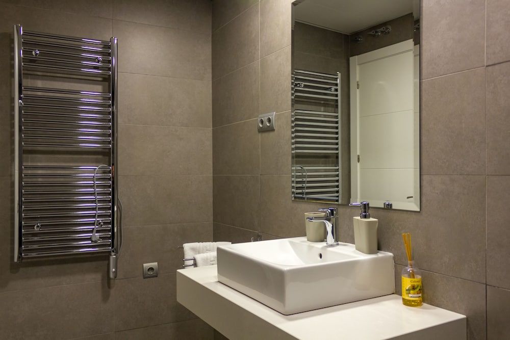 Arenal Suites Signature Apartment, 2 Bedrooms (6) 7