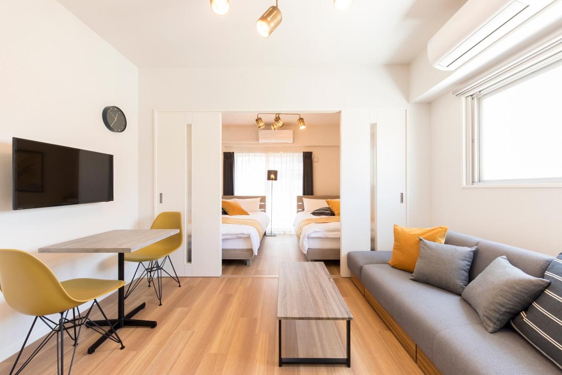 One-Bedroom Apartment - No Cleaning for Consecutive Night Stays