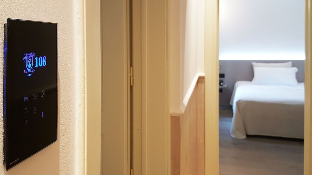 undefined Il Loggiato dei Serviti 8