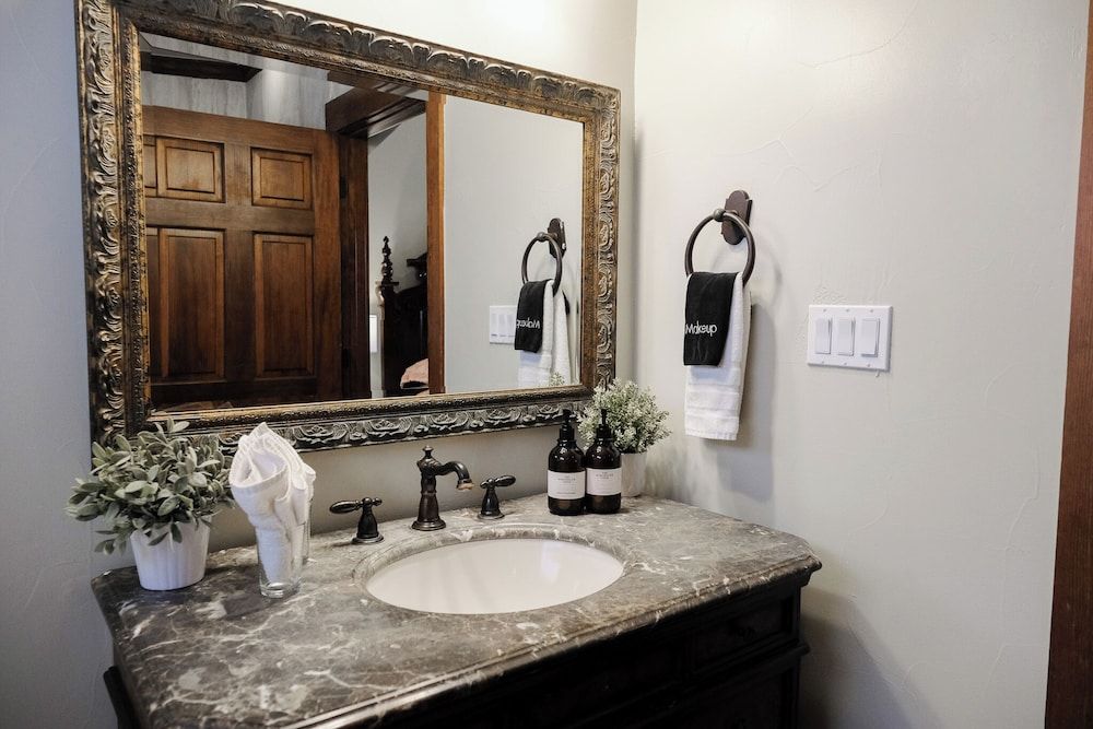 The Winchester Lodge Suite 12 7