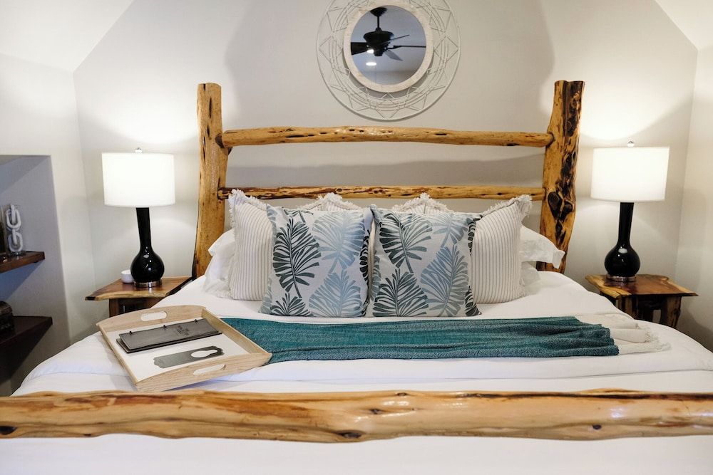 The Winchester Lodge Suite 13 5