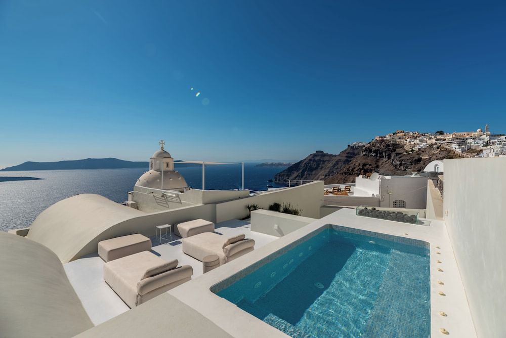 undefined Aesthesis Boutique Villas Fira