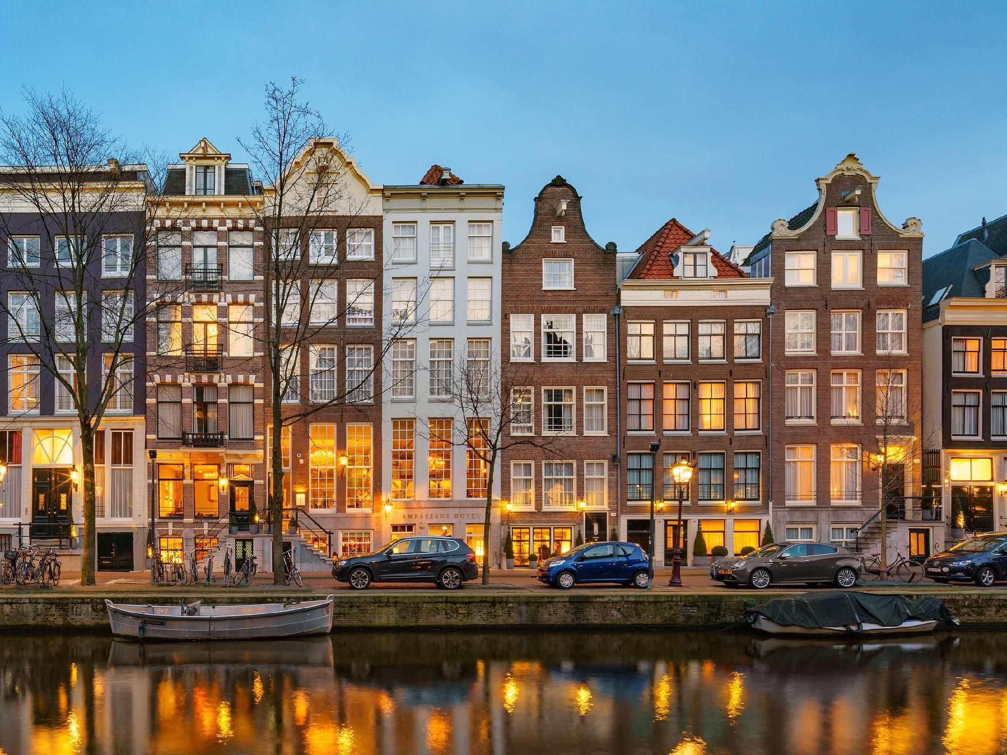 undefined Ambassade Hotel 6