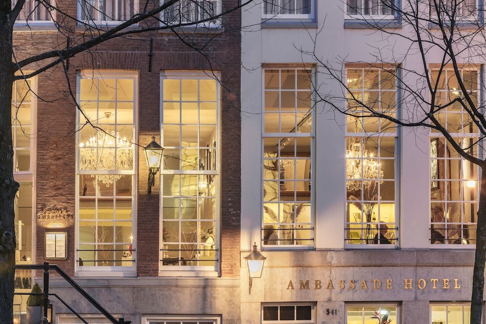 undefined Ambassade Hotel 4