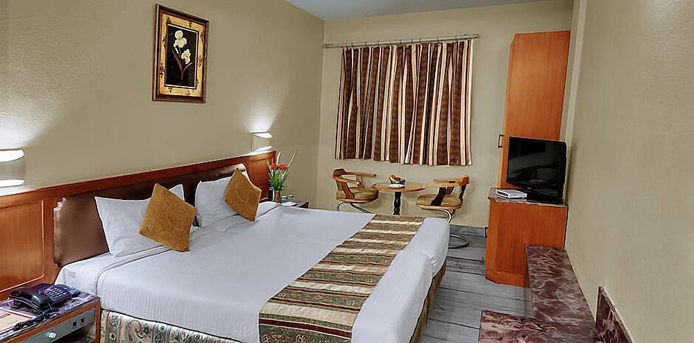 Hotel Amar Yatri Niwas Standard Room 2