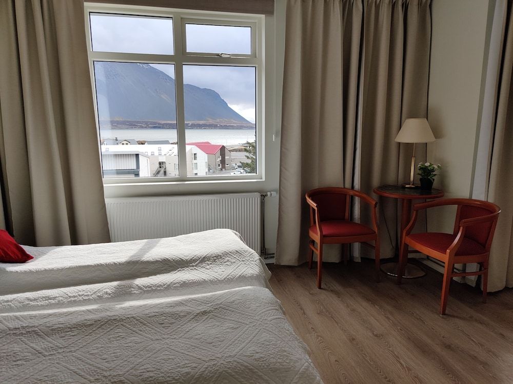 Hótel Borgarnes Triple Room, Private Bathroom 13