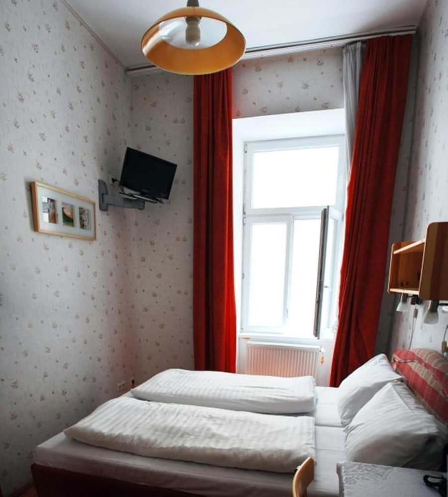 Hotel Arpi Standard Double Room 2