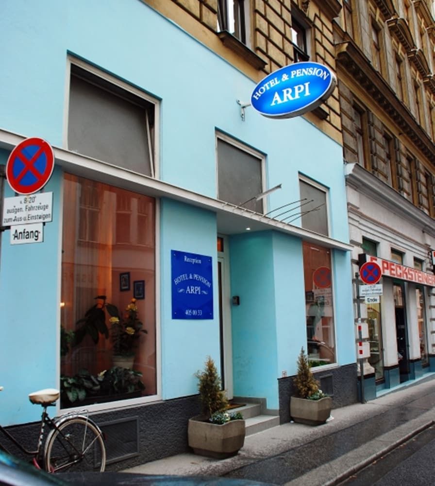 undefined Hotel Arpi 3