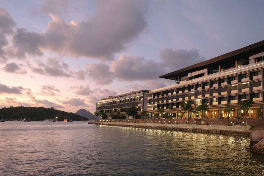 undefined Meruorah Komodo Labuan Bajo 2