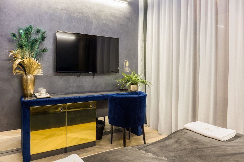 Noble Boutique Hotel - Adults Only Superior Double Room 8