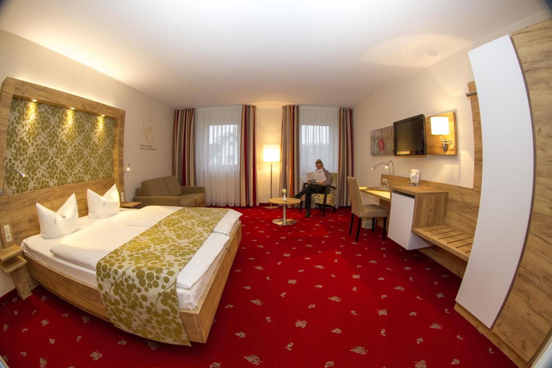 Superior Double Room with Sofa