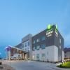 Holiday Inn Express & Suites Firestone Longmont by IHG