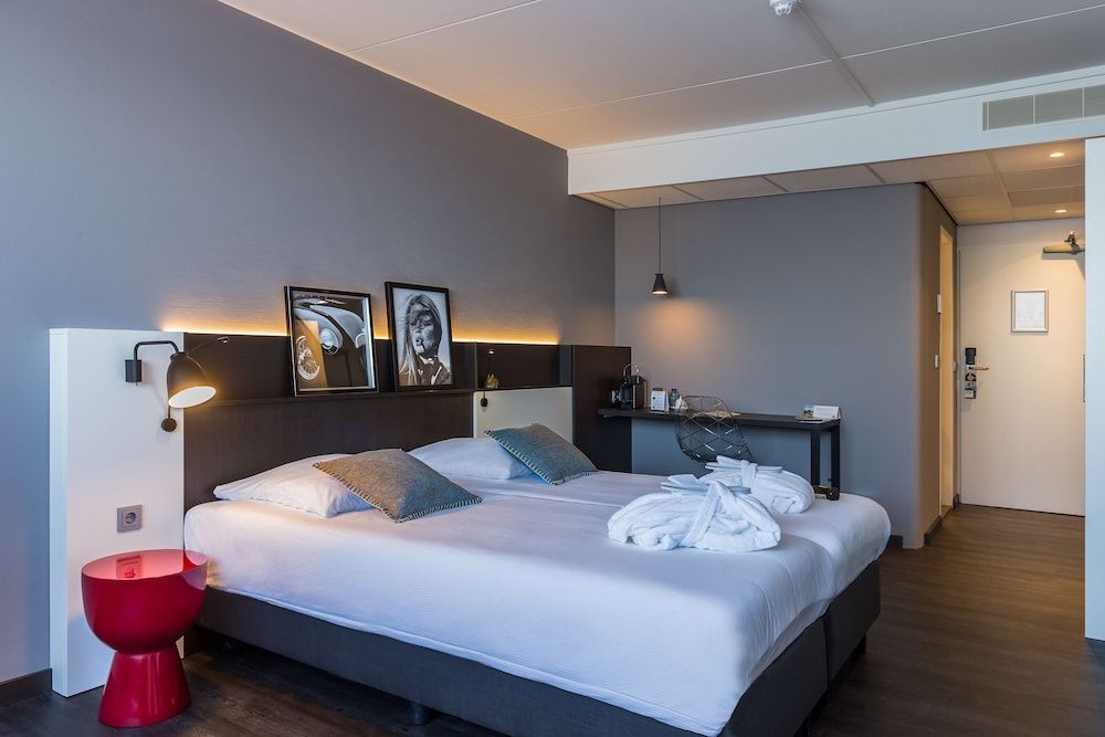 Postillion Hotel Amersfoort Veluwemeer Comfort Twin Room 4